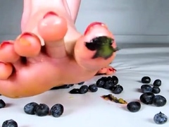 Mickeesprings - Pulverized - Giantess Barefoot Berry Stomp